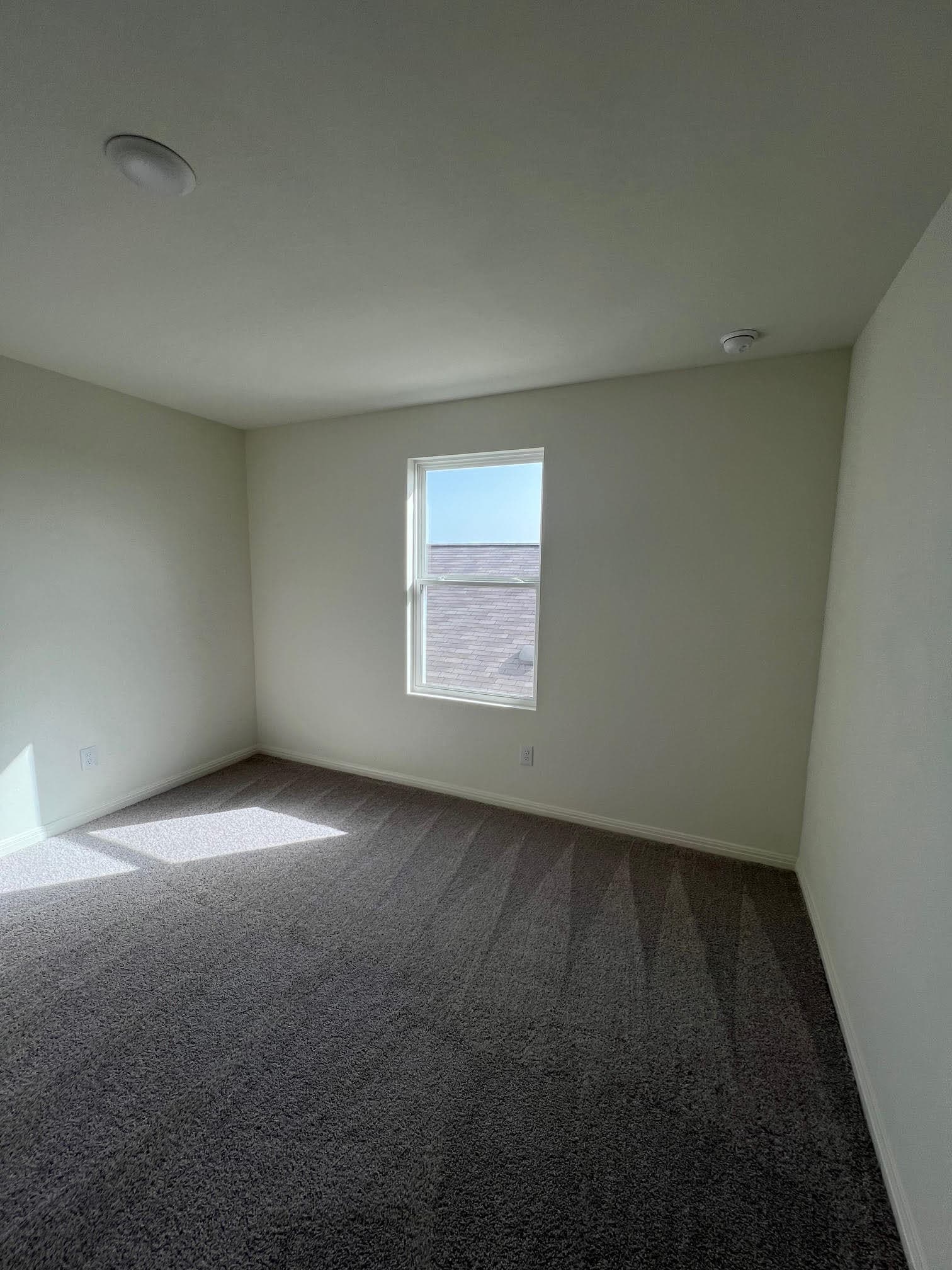 Upstairs Guest Bedroom 1 - 407 Estuary Dr
