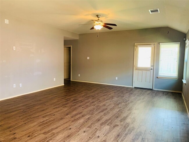 Building Photo - 15438 Rancho Joya Wy