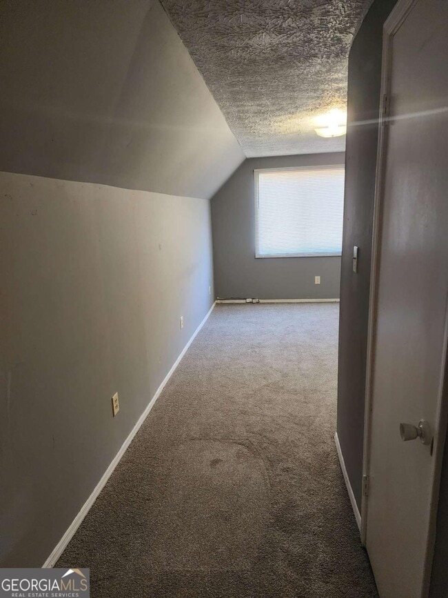 Building Photo - 128 Cardinal Ln