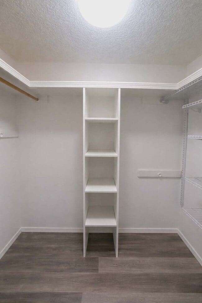 Building Photo - 79 Sherlock Dr