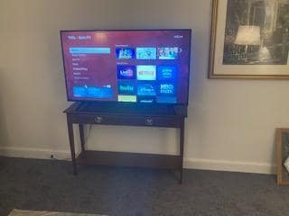 Building Photo - 5561 Ashbourne Rd