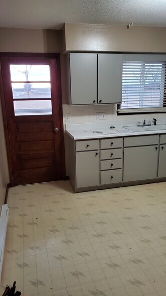 Building Photo - 519 N Patsy St