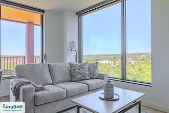 Building Photo - 632 Howard Rd SE