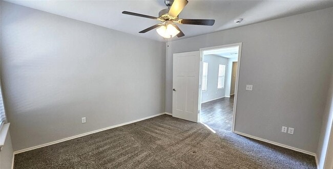 Building Photo - 8801 SW 45th St