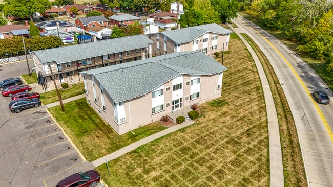 Building Photo - 700 Harrison Blvd