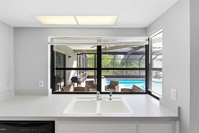 Building Photo - 9108 Tournament Dr