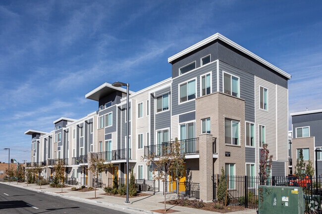 Primary Photo - Strata99 Townhomes