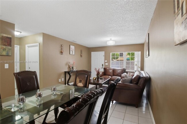 Building Photo - 7141 SW 158th Ct