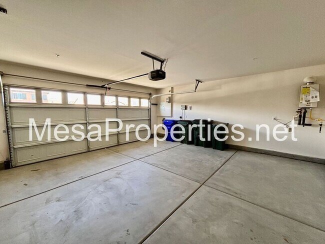 Building Photo - 10574 Pampas Ct