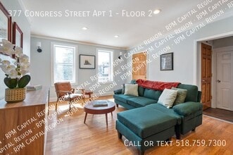 Building Photo - 377 Congress St