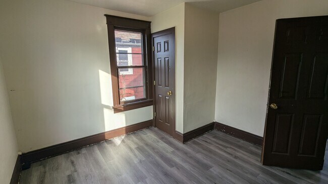 Building Photo - Atlas Investment Group, LLC (403 Spicer St)