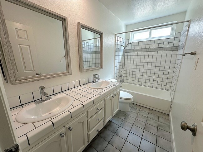 Building Photo - 7039 Rubio Ave