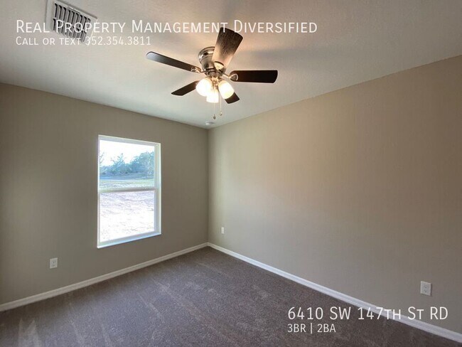 Building Photo - 6410 SW 147th St Rd