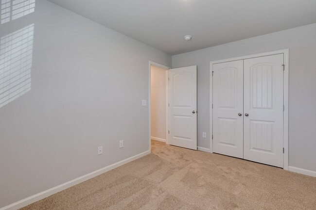 Building Photo - *** COMING SOON! ***  Spacious & Stylish 5...