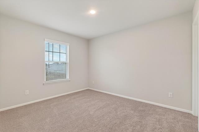 Building Photo - 431 Wydown Dr