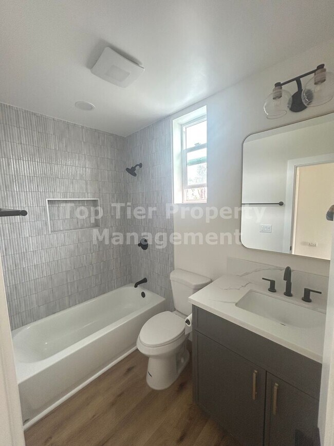 Building Photo - **BRAND NEW - 1 bed, 1 bath Unit in the Heart of South Park - Available NOW***