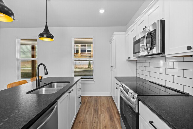 Building Photo - 3068 W Salida Ln