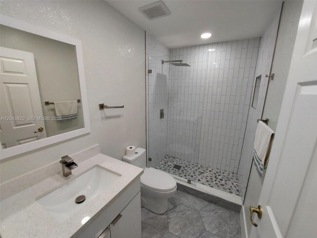 Building Photo - 5350 SW 130th Terrace