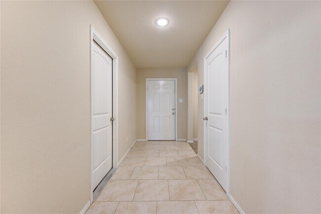 Building Photo - 3015 Josephine Falls Ct