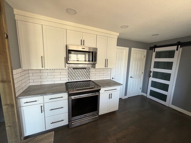 Building Photo - 6222 Alkire Ct