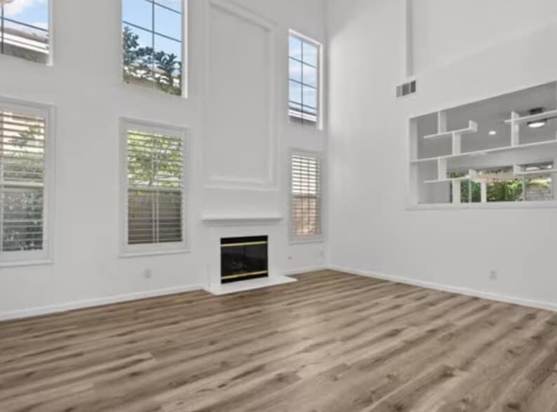 Building Photo - 23536 Summerglen Pl