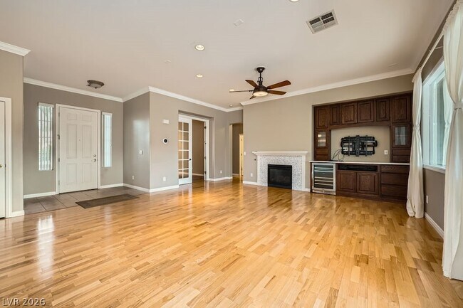 Building Photo - 10271 Bark Pine Ct