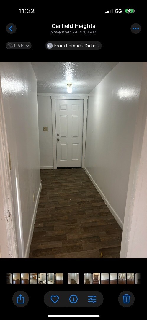 Building Photo - 12827 Fruitside Rd