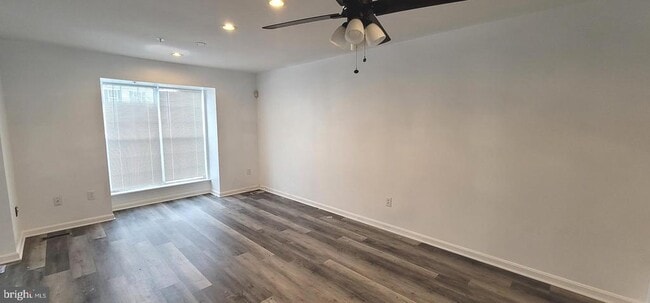 Building Photo - 662 Lucky Leaf Cir