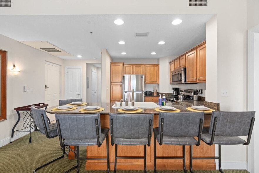 Building Photo - 7635 Heritage Crossing Way