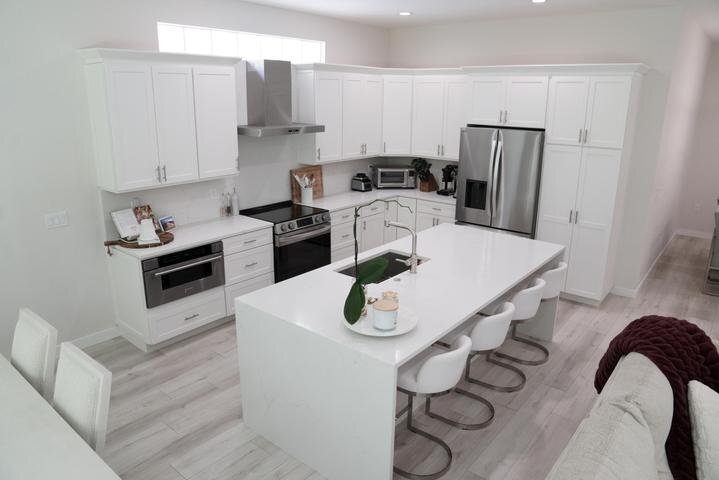 Building Photo - 5725 Via De La Plata Cir
