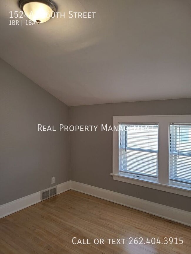 Building Photo - 1524 N 60th St