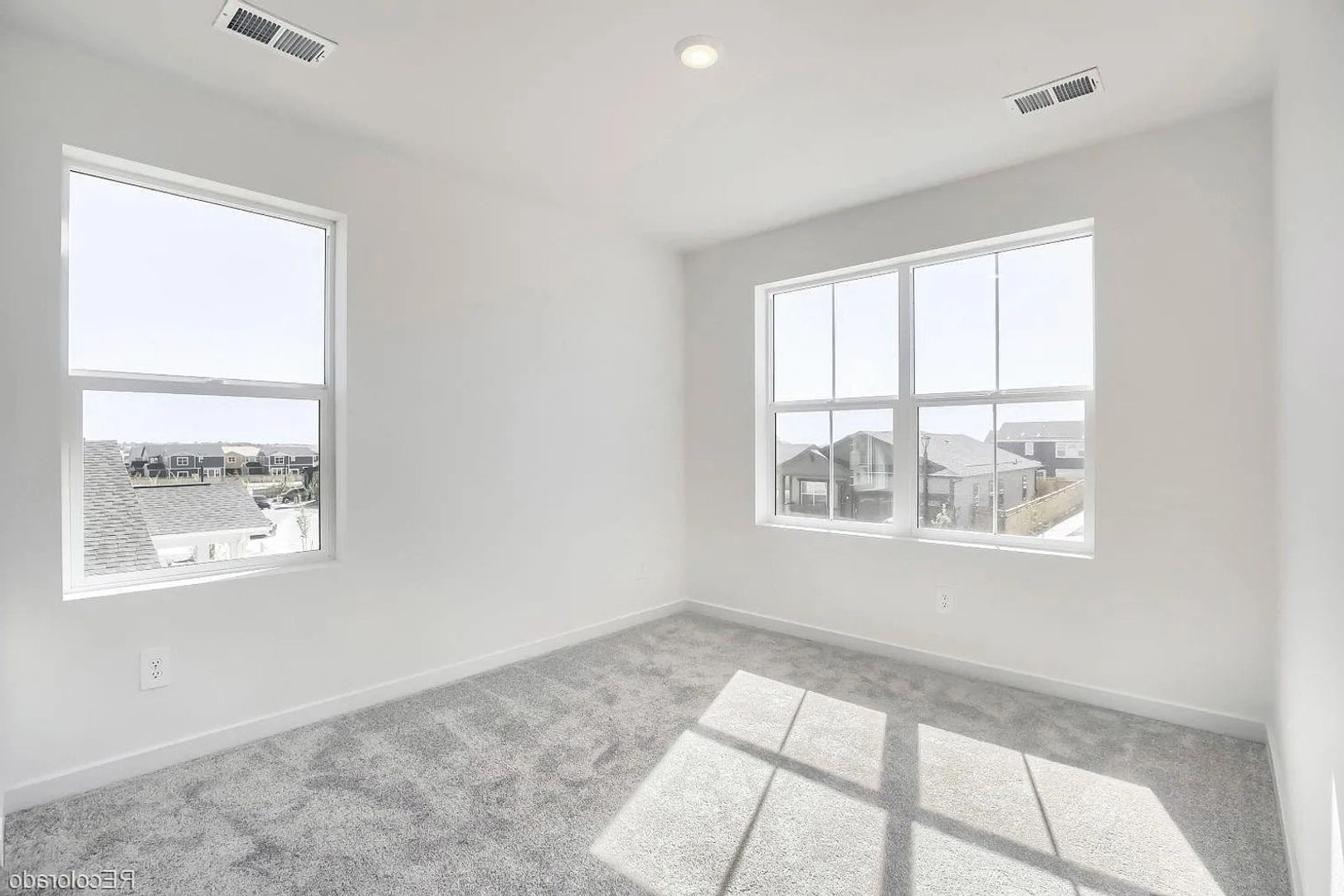 Building Photo - 236 Kobe Ln