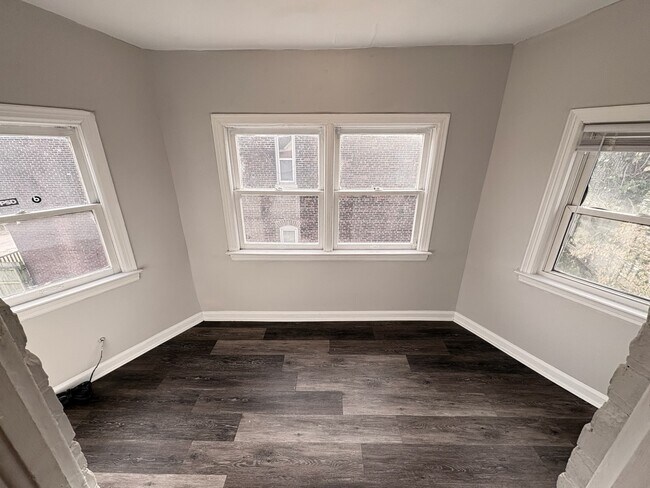 Building Photo - 3726 Illinois Ave