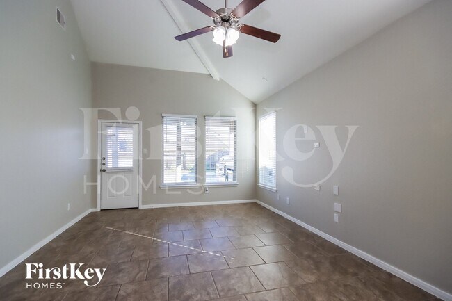 Building Photo - 13207 Clover Creek Point Ln