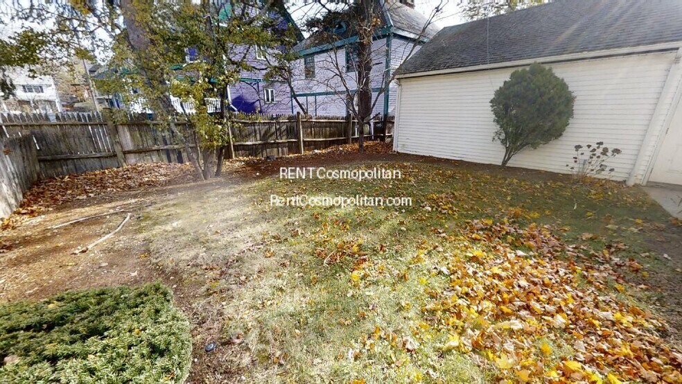 Building Photo - 97 Hawthorne St