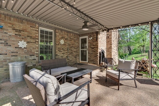 Building Photo - 6112 Frontier Ct