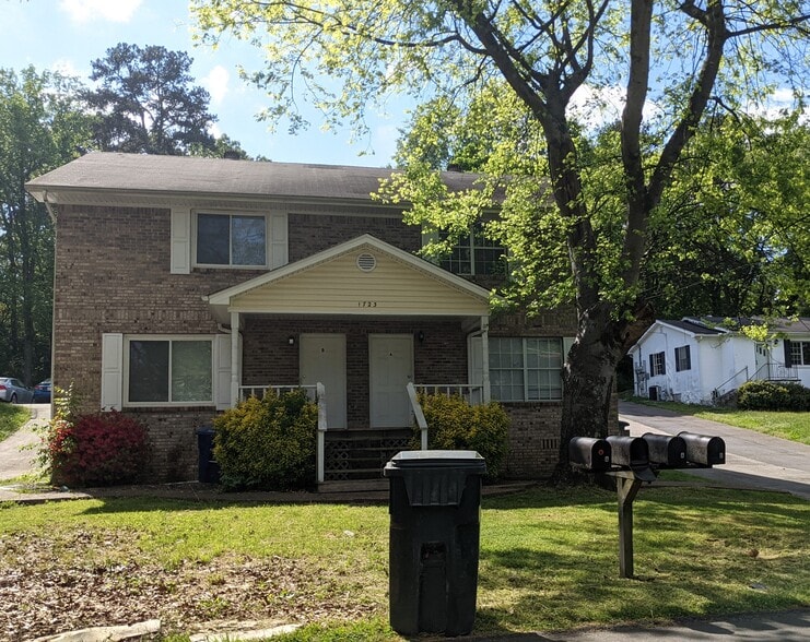 Front of Home - 1723 S Seminole Dr