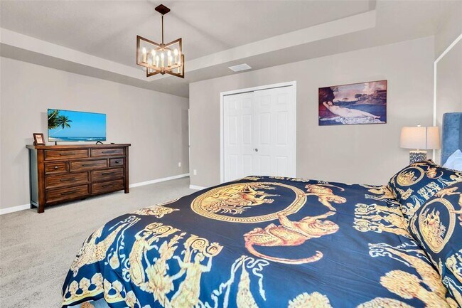 Building Photo - 1919 Tropical Palms Cir
