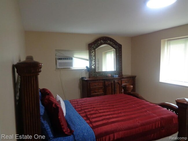 Building Photo - 29952 Eldred St