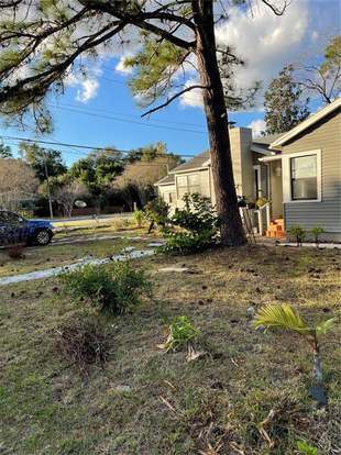 Building Photo - 2201 Virginia Dr