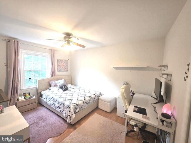 Building Photo - 6332 Teakwood Ct