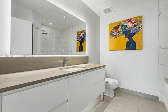 Building Photo - 2275 Biscayne Blvd