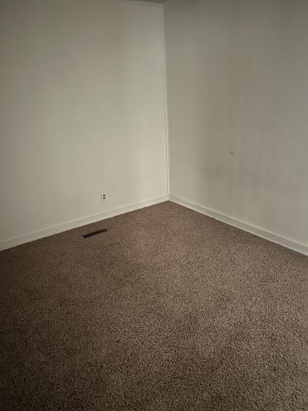Building Photo - 117 Roosevelt Cir