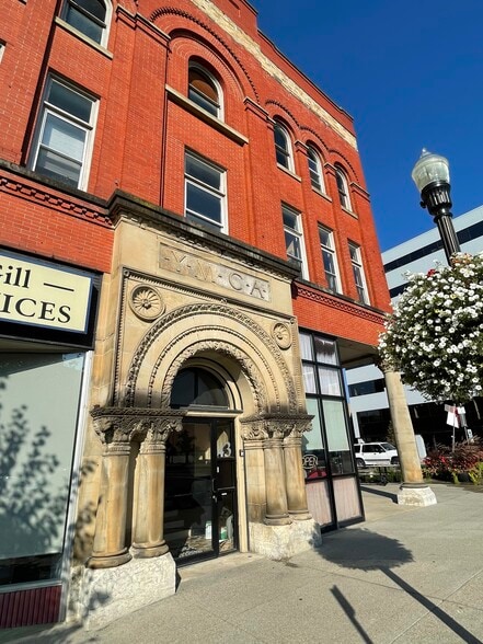 Building Photo - 43 N 3rd St