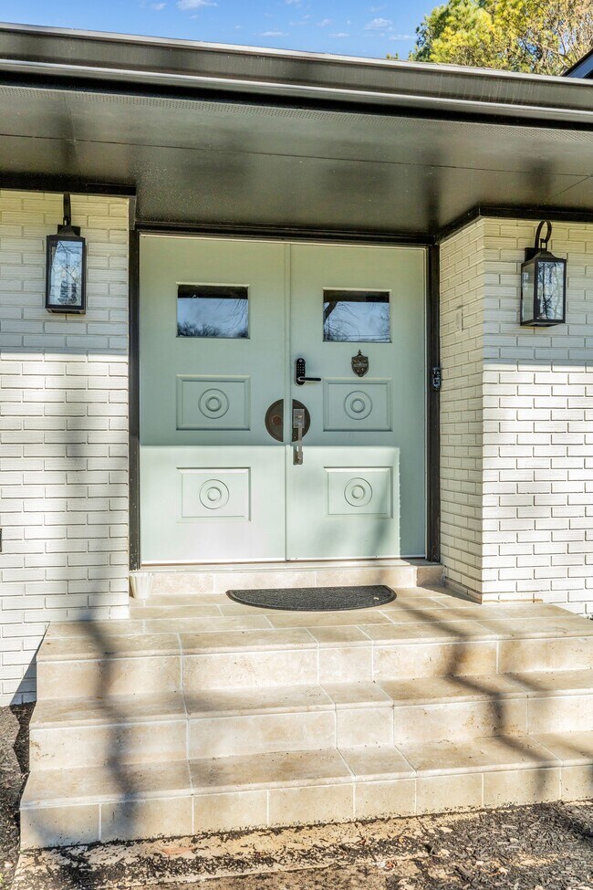 Building Photo - 311 Joe B Jackson Pkwy