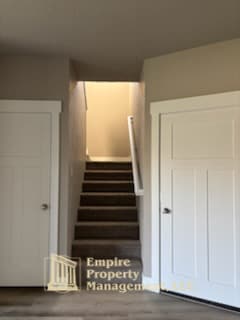 Building Photo - 1656 Irvine St