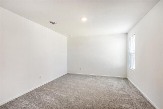 Building Photo - 12406 Lady Slipper Rd