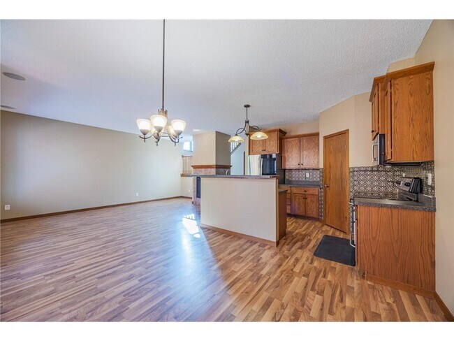 Building Photo - 926 Ramsey St