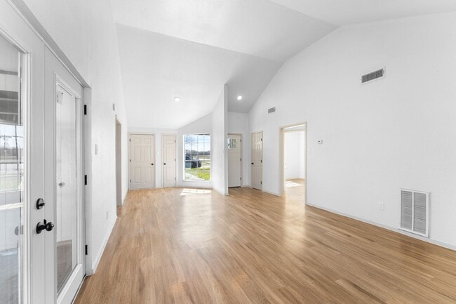Building Photo - WEST OSO ISD TWO BEDROOM ONE BATH!
