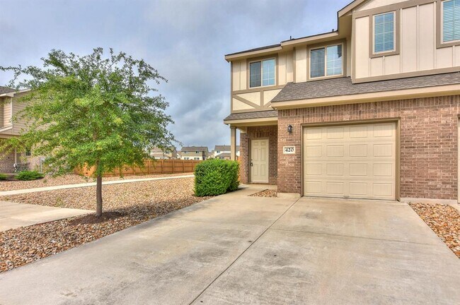 Building Photo - 420 White Steppe Way